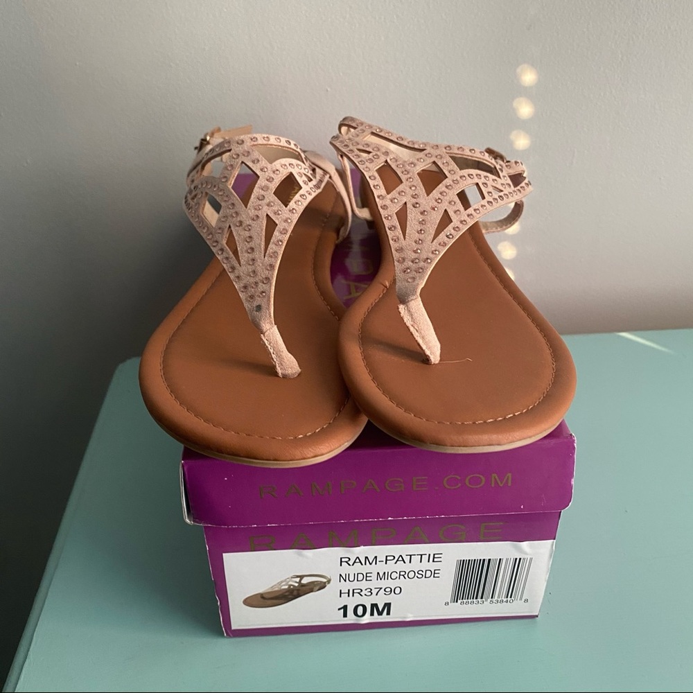 ❗️MOVING SALE❗️ RAMPAGE Gold Rhinestone Sandals